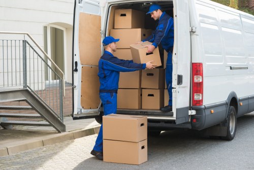 Choosing the right storage unit size in Colindale