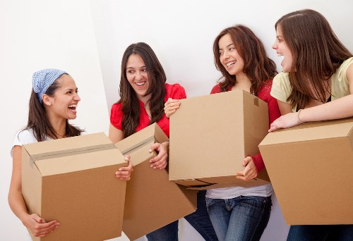 Rules for permitted and prohibited goods in a storage unit